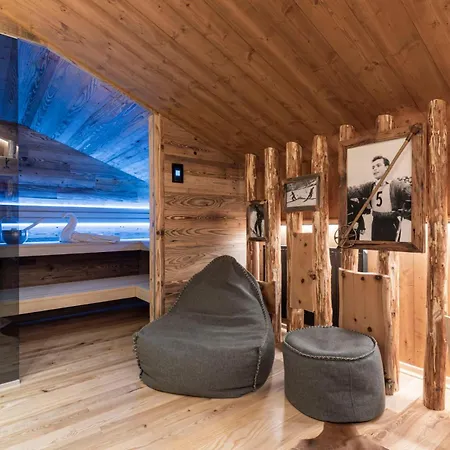 Laudegg - Luxury With Private Ladis