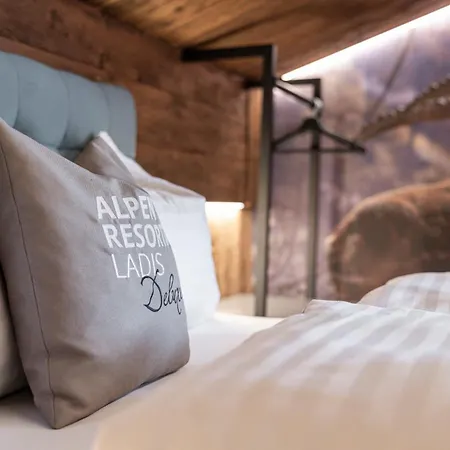 Laudegg - Luxury With Private Chalet Ladis